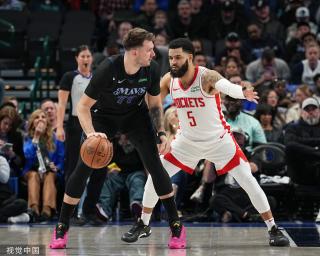 在篮球比赛 在篮球比赛