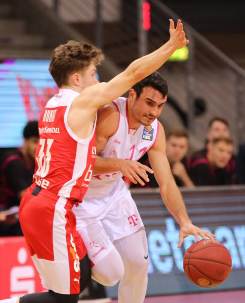 过引援摆脱 过引援摆脱