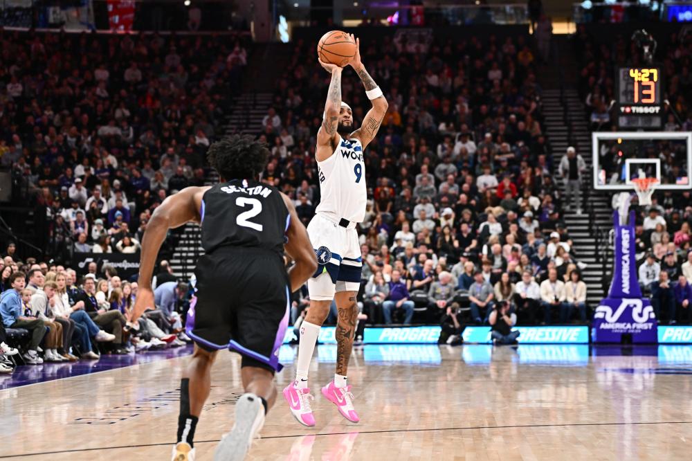 或因伤病 或因伤病